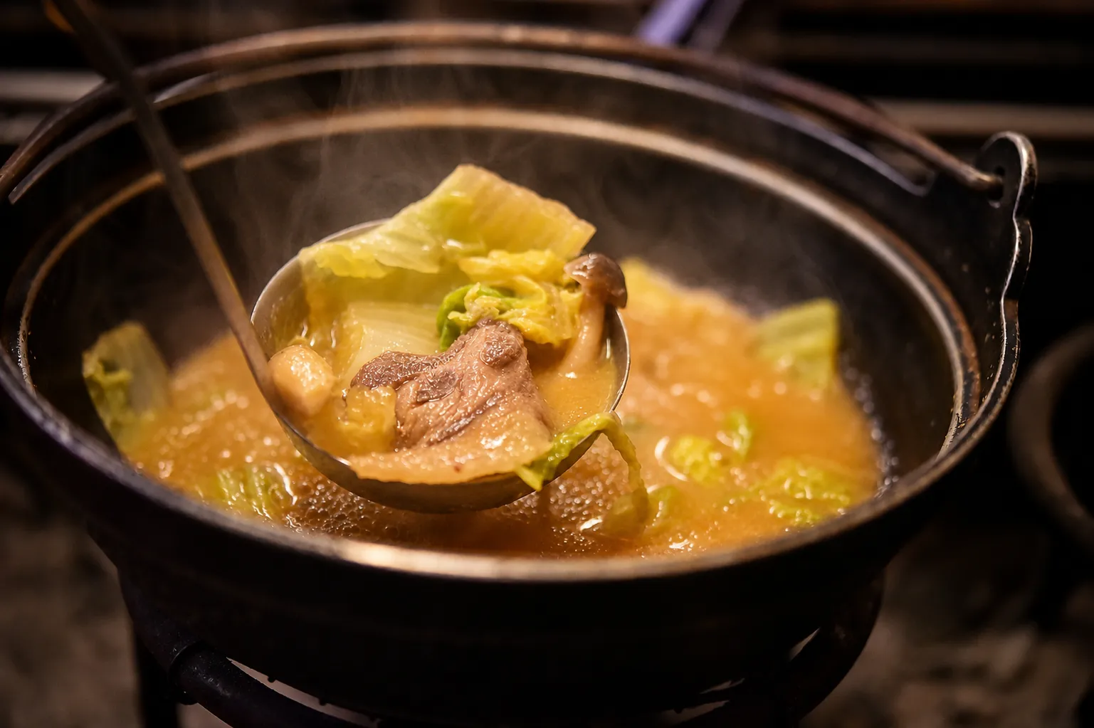 冬の山里の恵み・鍋料理